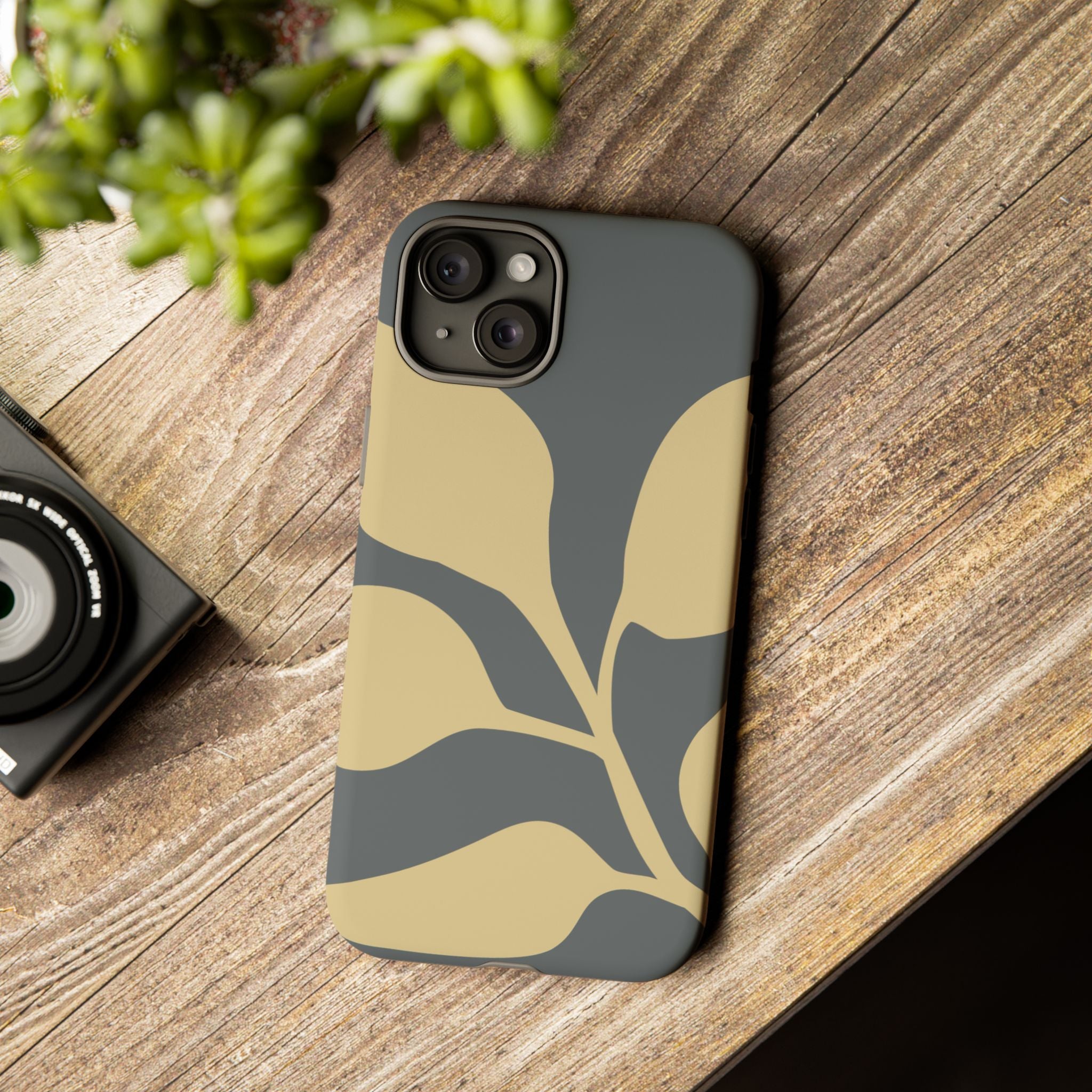 "lau" Phone Case